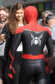 Far from home' official trailer. Leak First Look At Spidey S New Costume In Far From Home Resetera