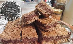 Portion(s) :2 douzaines de biscuits source : Carres Au Chocolat Et Beurre D Arachide Sans Cuisson Au Bout De La Langue