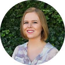 Gina Mazzone's Instagram, Twitter & Facebook