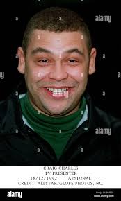 CRAIG CHARLES.TV PRESENTER.18/12/1992.A25D29AC.CREDIT: ALLSTAR Stock Photo 