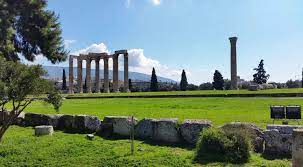Il Tempio Di Zeus Olimpio Ad Atene Turistavagamondo It