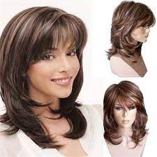 Frauen haarschnitte für lockiges haar von mittlerer länge, fotos. Perucke Frauen Kurze Lockige Haare Perucke Schrage Pony Mikrovolumen Lange Haare Braun Pick Gefarbte Kurze Haare Amazon De Beauty
