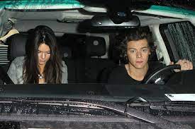 It seems that kendall has moved on to harry styles though, and doesn't seem to be fretting about her young love anymore. Sind Harry Styles Und Kendall Jenner Ein Paar