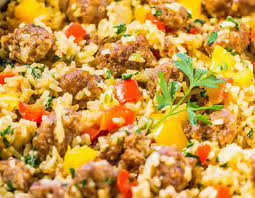 Riz Saucisses Et Poivron Au Cookeo Pour Votre Diner Ce Soir Plat Avec Du Riz Recettes De Cuisine Diner