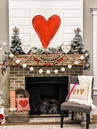 Tour my black and white themed valentine's day mantel with a farmhouse style twist! Valentine S Day Mantel Re Fabbed