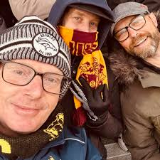 Who is making the trip to the beautiful city of London 🇬🇧in a few weeks  time for the jets game!? .. it's going to be brilliant 😀🏈.. Tottenham  stadium is suberb ..