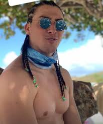 Tommy Townsend Sans Chemise