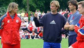 This is jürgen klopp mainz05_engl by jirko krah_director on vimeo, the home for high quality videos and the people who love them. Stephan Kuhnert Vom 1 Fsv Mainz 05 Im Interview Beim Radeln Wurde Ich Schwer Von Klopp Beschimpft