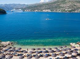 Dubrovnik hat auch eine vielzahl wunderschöner strände zu bieten, die badeurlauber jedes jahr aufs neue anziehen. Strande In Dubrovnik Kroatien Valamar