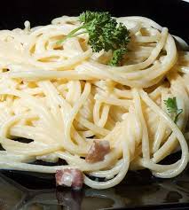 Spaghetti With Carbonara Sauce Recipe Easy Cauliflower Recipes Carbonara Recipe Dinner Recipes