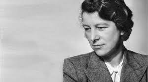 Esther Simpson's Instagram, Twitter & Facebook