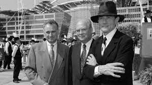 Helmut jahn, the legendary architect who used skyscrapers to leave his mark on chicagoland and the rest of the world, died saturday afternoon at the age of 81. Ohunrn87wxyifm