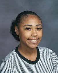 Flora Nash's Instagram, Twitter & Facebook