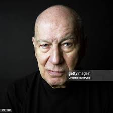 1,015 George Lois Photos & High Res Pictures