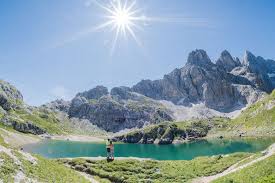 Daily connections from the main cities of northern italy to the most beautiful places in the dolomites. Urlaub Cortina D Ampezzo Italien