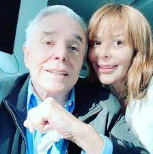 Todo sobre enrique guzmán, noticias en imagenes, fotos, videos, audios, infografias, interactivos y resumenes de enrique guzmán. Enrique Guzman Se Suma A Las Criticas A Su Nieta Frida Sofia Hija De Alejandra Guzman Infobae