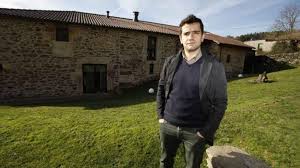 El mercado y la crisis económica te obligan a ofrecer algo a mayores a la  clientela"