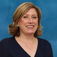 Diana Hipp's Instagram, Twitter & Facebook