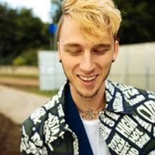 Listen to Glass House (feat. Naomi Wild) by mgk in ɪɴ ᴛʜɪꜱ ɢʟᴀꜱꜱ ʜᴏᴜꜱᴇ  ꜰᴇᴇʟɪɴɢ ʟɪᴋᴇ ᴀ ᴘʀɪꜱᴏɴ playlist online for free