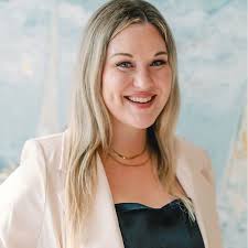 Shayna Turner's Instagram, Twitter & Facebook