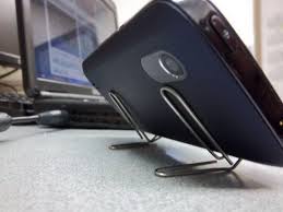 40 Diy Iphone Stand And Tripod Ideas Hative Diy Iphone Stand Diy Phone Stand Phone Stand