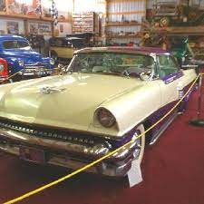 Motion Unlimited Museum And Antique Car Lot Antique Cars Classic Cars Car Lot
