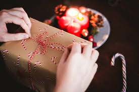 Berikut beberapa contoh hadiah kreatif yang bisa diberikan kepada guru dan selalu diingat. 30 Jenis Hadiah Untuk Perempuan Boleh Diberi Mesti Mereka Suka