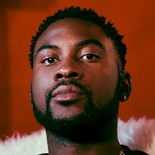 Le clip de julien doré et virginie efira « kiki ». Damso Nextbirthdays