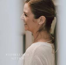 Anna Wimmer's Instagram, Twitter & Facebook