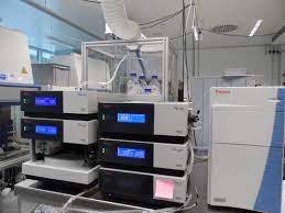 Mass spectrometers are versatile, sensitive instruments that provide accurate gas analysis by ionizing gas atoms and separating them out into a spectrum, allowing identification of the gas components. Equipment Research Group Of Prof Dr Jessen