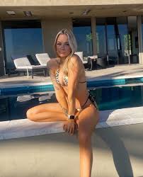 Rylee Steiling exclusive Onlyfans videos and images