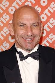 Steve Lipp's Instagram, Twitter & Facebook