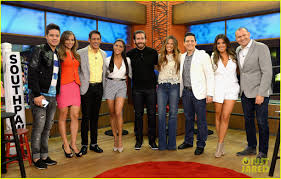 When was the first season of ¡ despierta america? Jake Gyllenhaal Gets Cooking On Despierta America Photo 3418688 Jake Gyllenhaal Pictures Just Jared