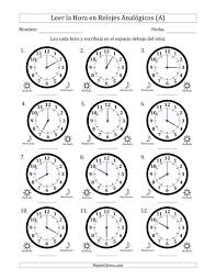 La Hoja De Ejercicios De Leer El Tiempo En Relojes Analogicos De 12 Horas En Intervalos De 1 Hora 12 Relojes A Relojes Analogicos Leer Ejercicios De Tiempo