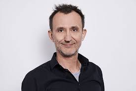 Service-Center Detail