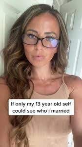 Carrie Mattingly's Instagram, Twitter & Facebook