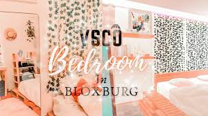 Dawhns is one of the millions playing, creating and exploring the endless possibilities of roblox. Building An Aesthetic Vsco Bedroom In Bloxburg I Speedbuild Tour Youtube