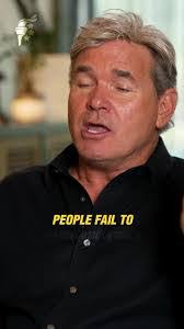 Tom Sayre's Instagram, Twitter & Facebook