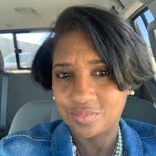 Kemala (@leaderlyfe)