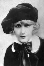 Pearl White. Anyone know what era this is from?