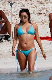 Eva Longoria Body Shape - Leisure Time