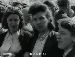 ユダヤ人女性収容者でも髪の毛を伸ばしていた—収容所内の愛と性[27]-(松沢呉一) | 松沢呉一のビバノン・ライフ