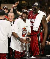 Si S Best Photos Of Dwyane Wade In 2020 Dwyane Wade 2006 Nba Finals Nba Finals