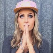 Stream Josh Turner music