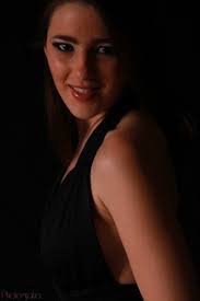 Danielle Dutra's Instagram, Twitter & Facebook