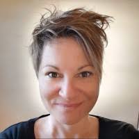 Peggy Prince's Instagram, Twitter & Facebook