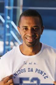 Unidos da Ponte aposta em jovens sambistas para voltar a desfilar na  Sapucaí