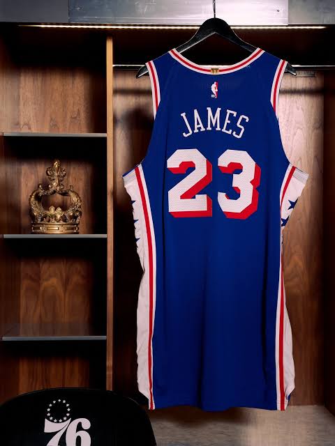 LeBron James firmó contrato con su nuevo equipo en la NBA a los 41 años:  los detalles del millonario acuerdo | GENTV OFICIAL