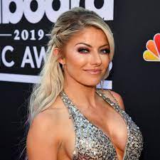 Alexa Bliss says fan claimed they threatened to shoot her - Daily Star