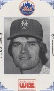 1977 Topps New York Mets Baseball Card #246 Mike Vail